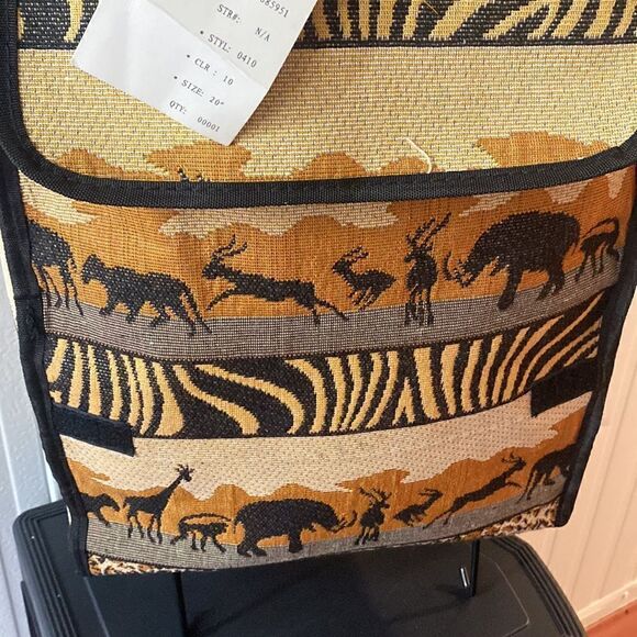 Bovano U.S.A. Animal Safari Print Tapestry Rolling Bag Travel Carry On New w/Tag - Picture 11 of 14